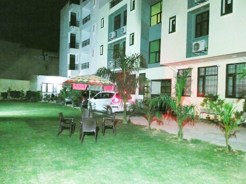 Hotel Olive & Blue - Govt Approved Hotel Near Delhi Airport New Delhi Exteriör bild