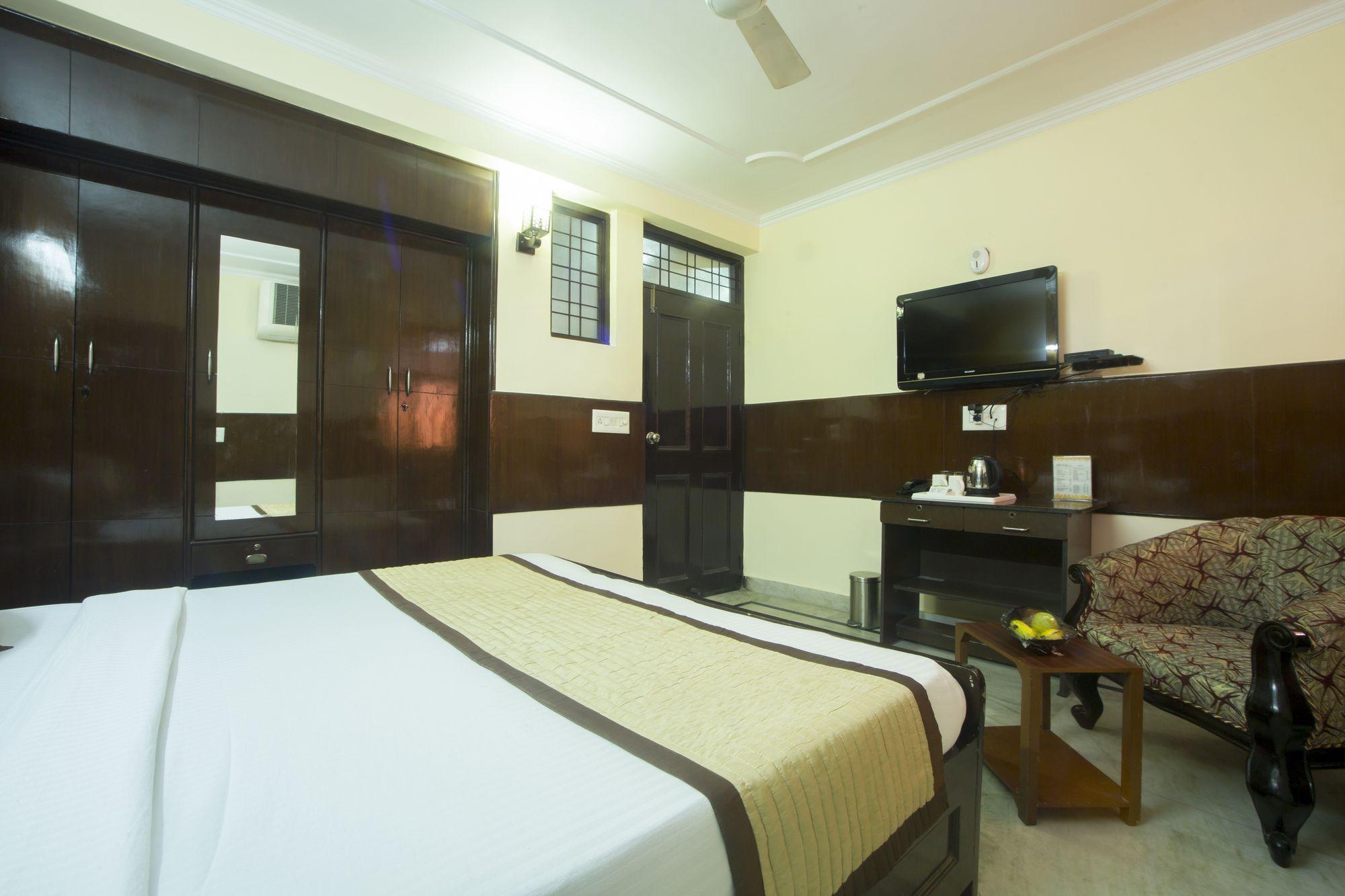 Hotel Olive & Blue - Govt Approved Hotel Near Delhi Airport New Delhi Exteriör bild